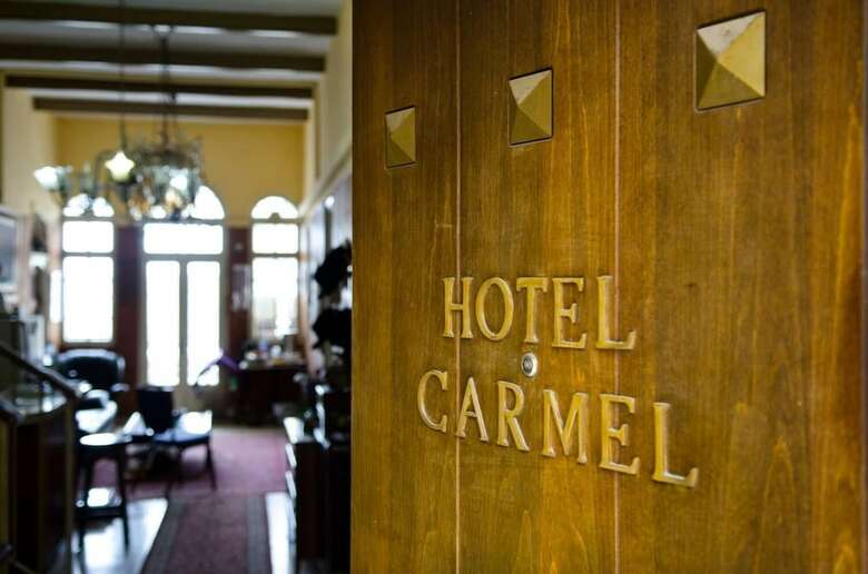 Hotel Carmel