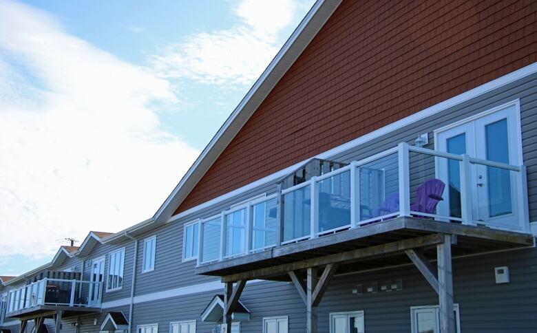 Apartamentos The Killick Inn & Suites