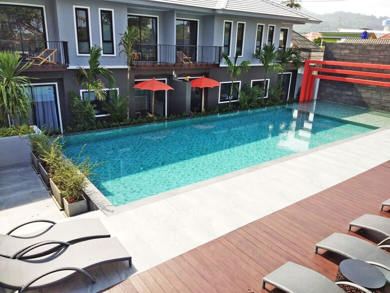 Hotel The Lake Chalong Resort