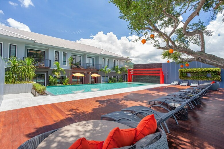 Hotel The Lake Chalong Resort