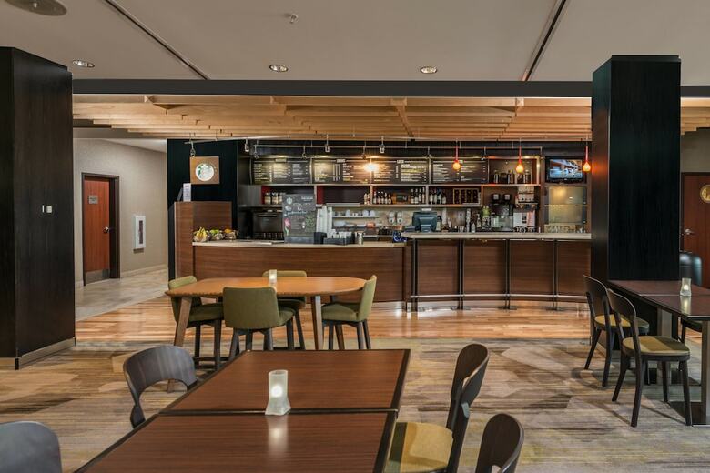 Hotel Courtyard By Marriott Bangor