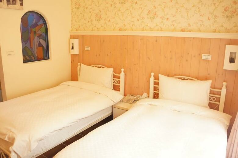 Hotel Rainbow Homestay