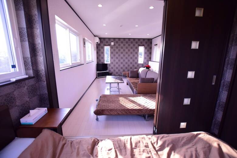 Shirahama House