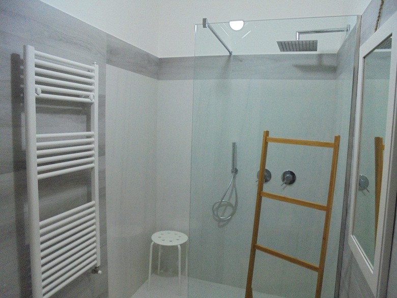 Bed & Breakfast Travel And Living