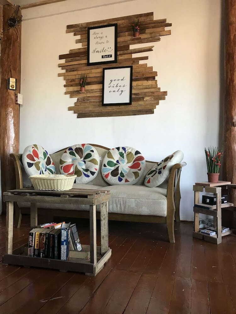 Hostal Island Hostel And Tours Coron