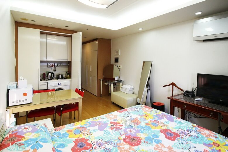 Apartamentos Khan Residence