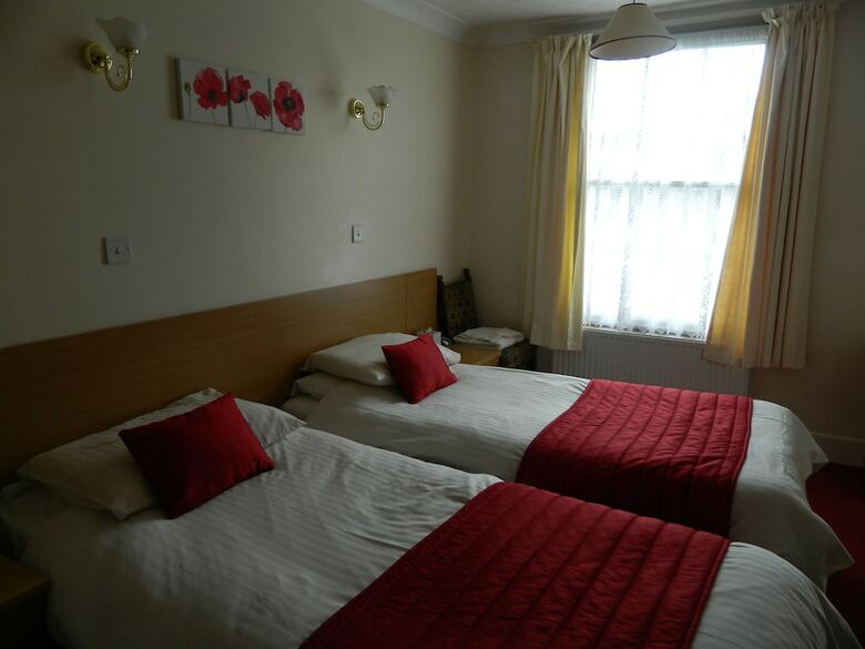 Best Western Cedars Hotel