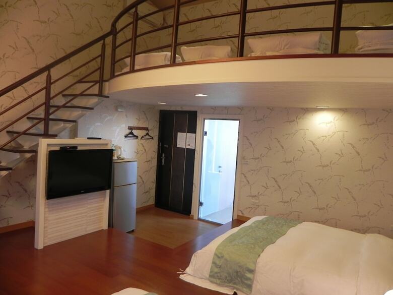 Zhuyuan Ju B&B