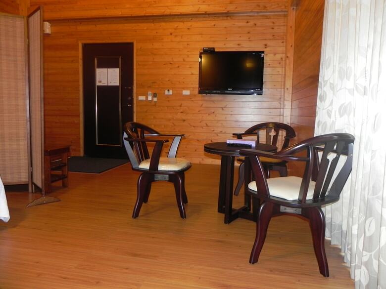 Zhuyuan Ju B&B