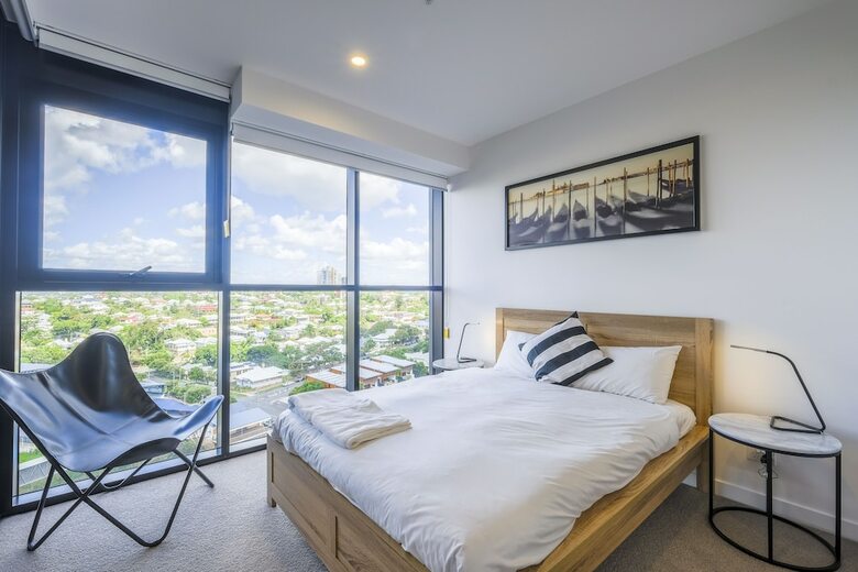 Homely Apartments In Southbank