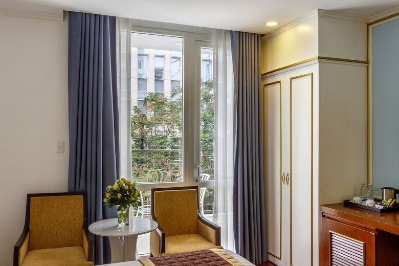 Huong Sen Annex Hotel