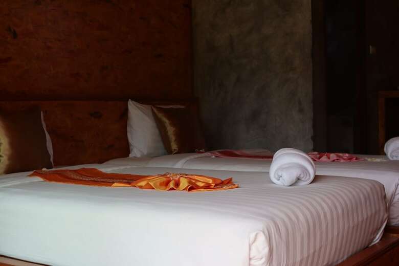 Hotel Baan Check In