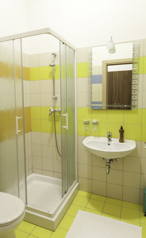 Hotel Lavender - Oleander Resort