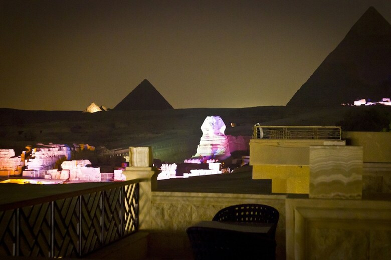 Hotel Pyramids Valley