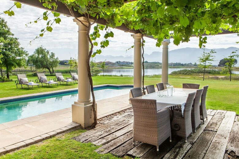 Villa Donkerkloof