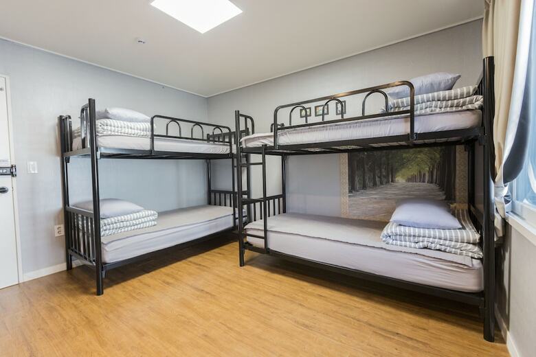 Hotel Rainbootsguesthouse