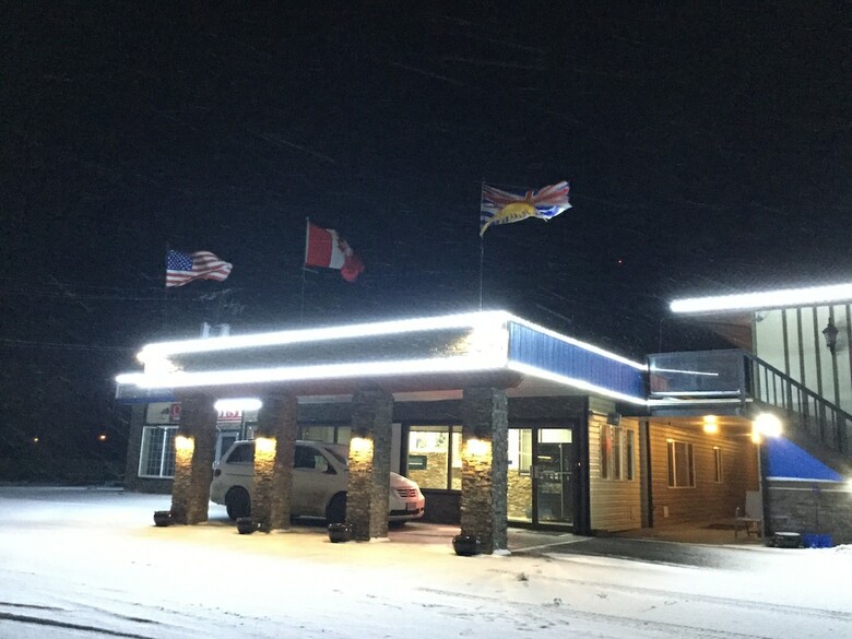 Riverside Motel
