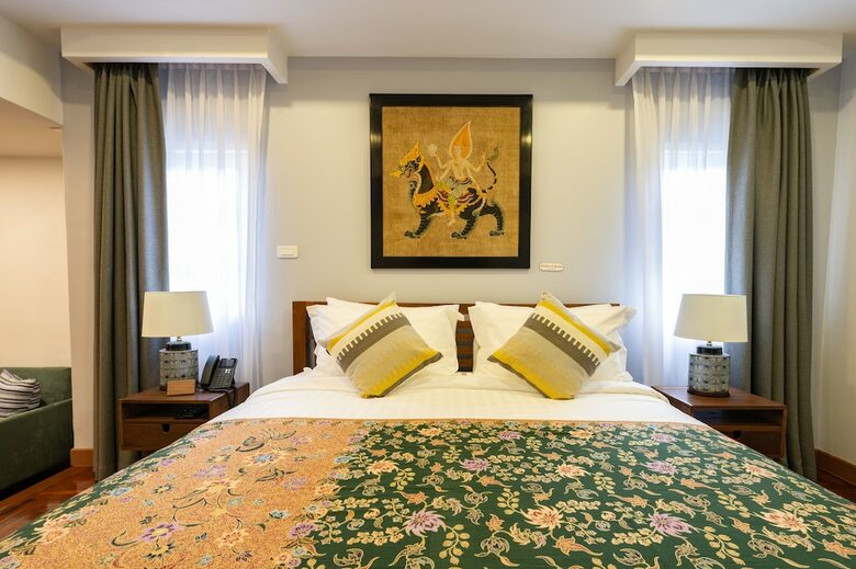 Hotel Maneeya Park Residence
