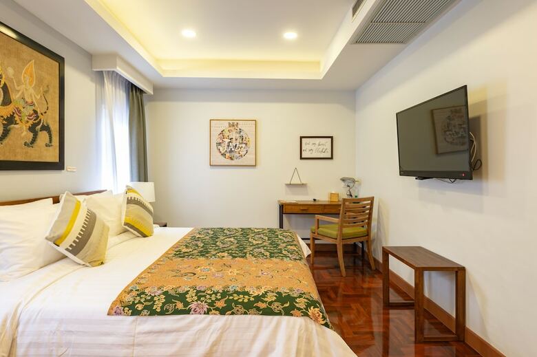 Hotel Maneeya Park Residence