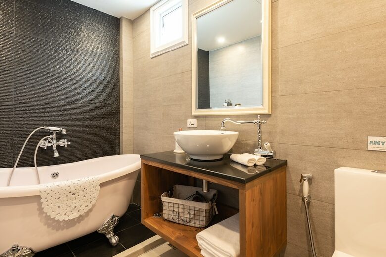 Hotel Maneeya Park Residence