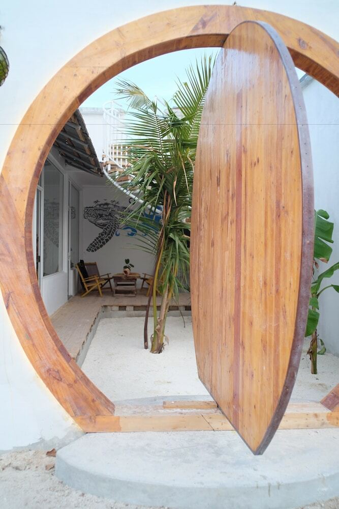 Hotel Noovilu Suites Maldives