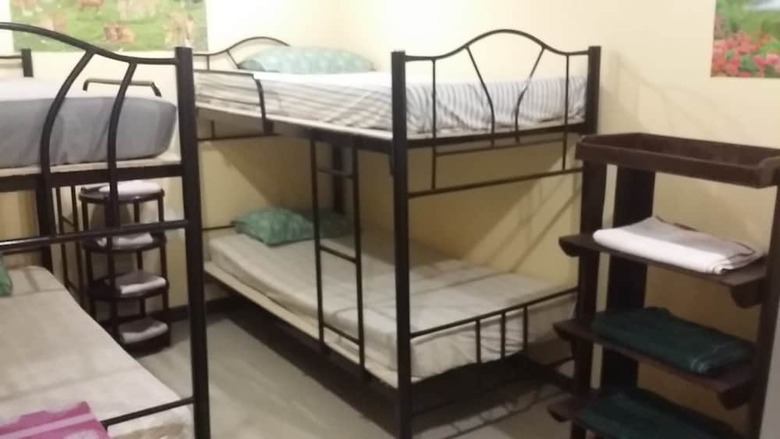 Hotel Garces Budget Apartelle