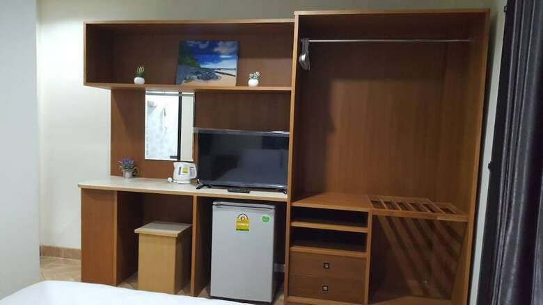 Hotel Double D Rooms & Cafe