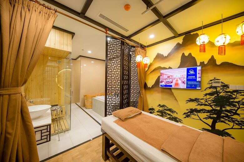 Hotel Quinter Central Nha Trang