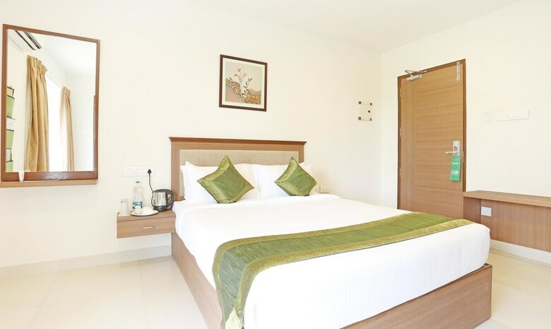 Hotel Rishi Gardens