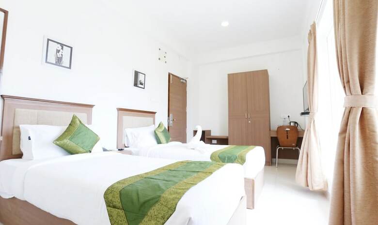 Hotel Rishi Gardens