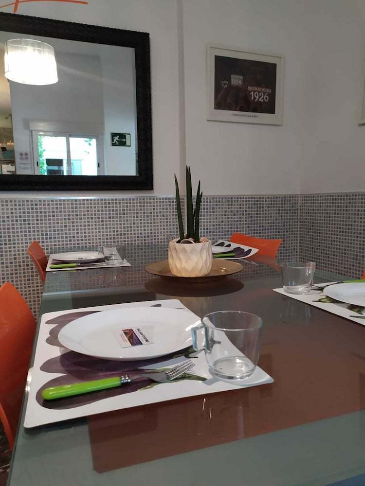 Hostal M�laga Centro Hostel - Adults Only
