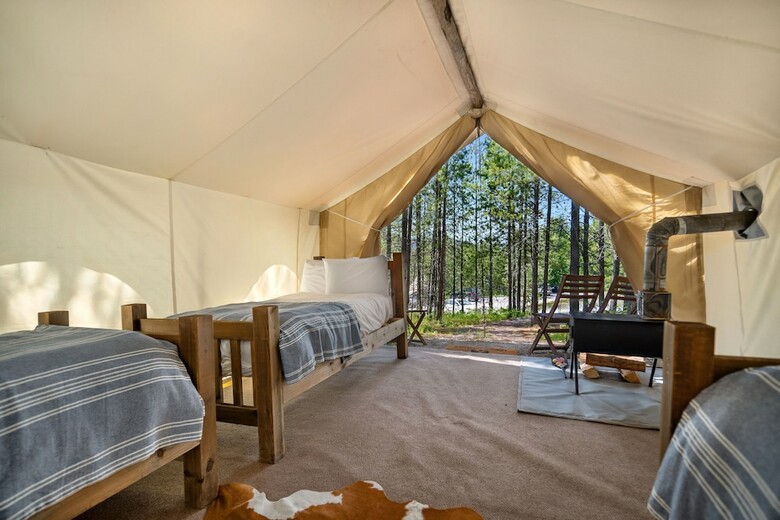 Under Canvas Mount Rushmore