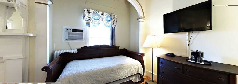 Bed & Breakfast Bellevue House