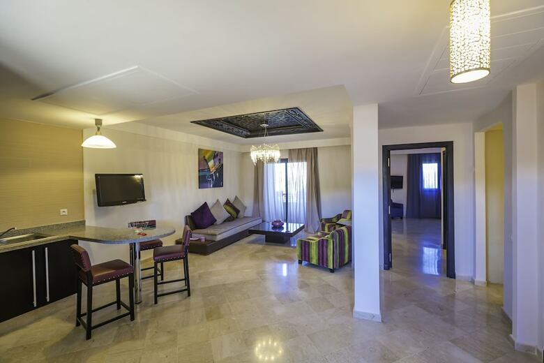 Aparthotel Condominium Hotel Resorts Oliva