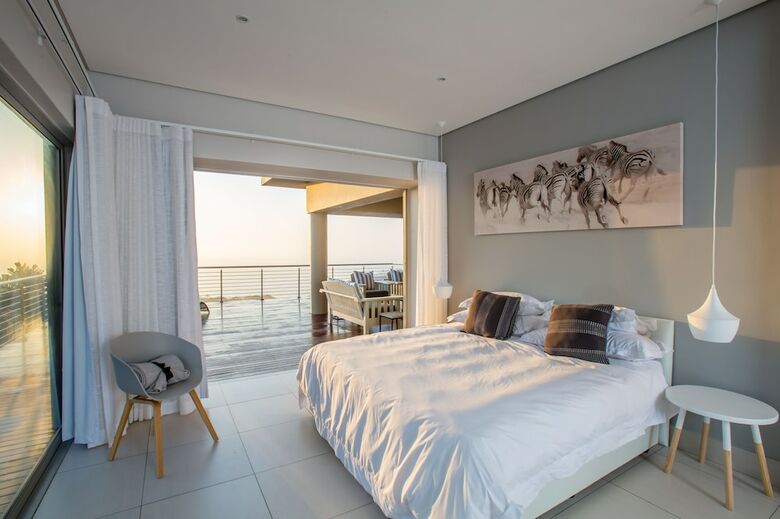 Apartamentos Evolved Luxury Accommodation