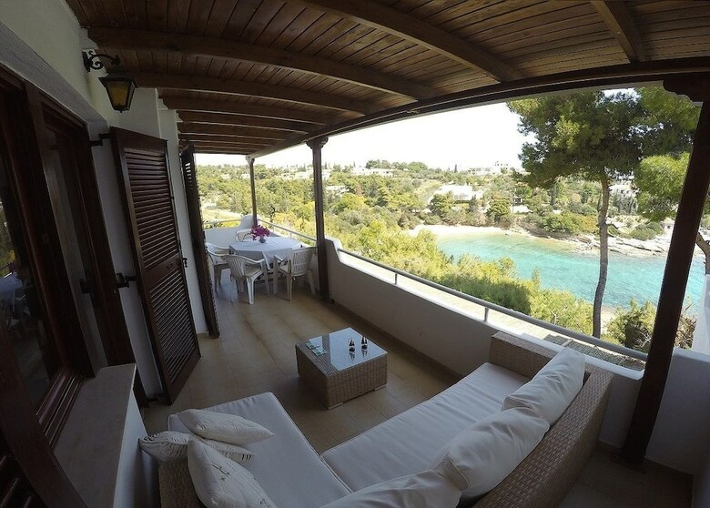 Villas Emilion Studios