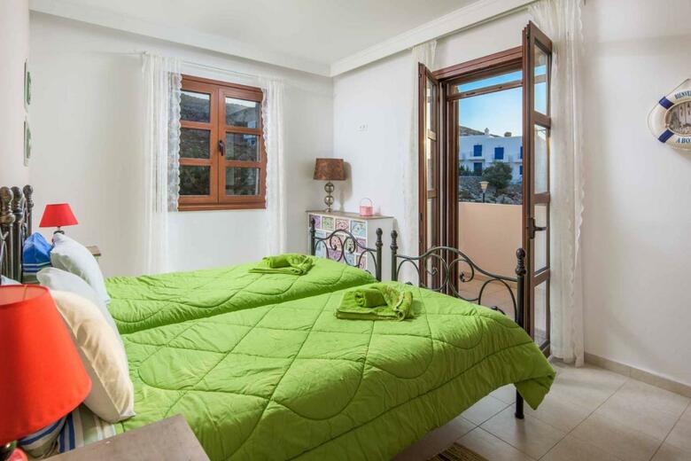 Villa Lindos Emerald