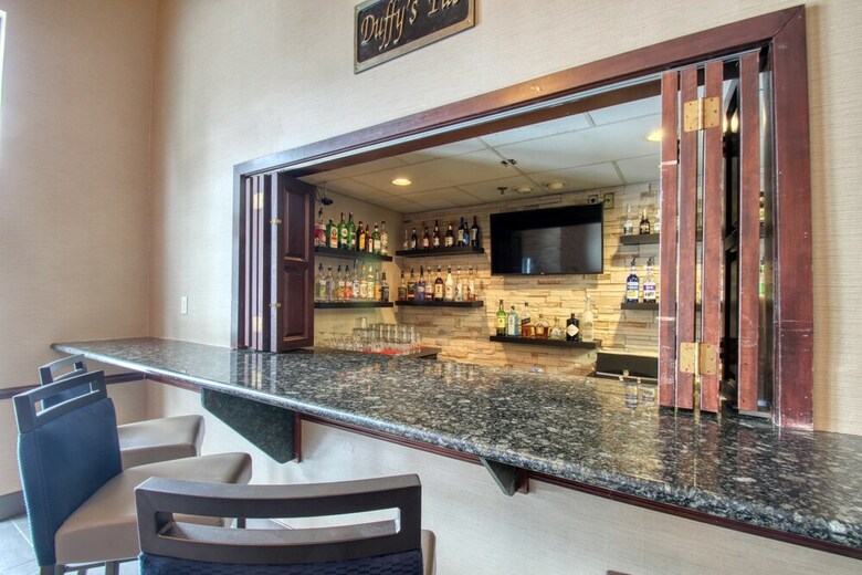 Hotel Comfort Suites Madison