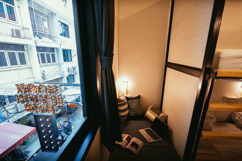 Hostal Moon House Hostel - Bangkok