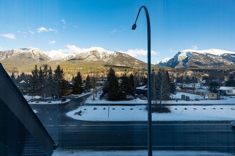 Hotel Super 8 By Wyndham Canmore