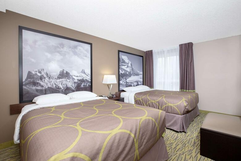 Hotel Super 8 By Wyndham Canmore