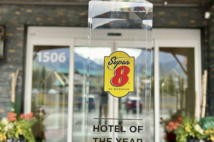 Hotel Super 8 By Wyndham Canmore
