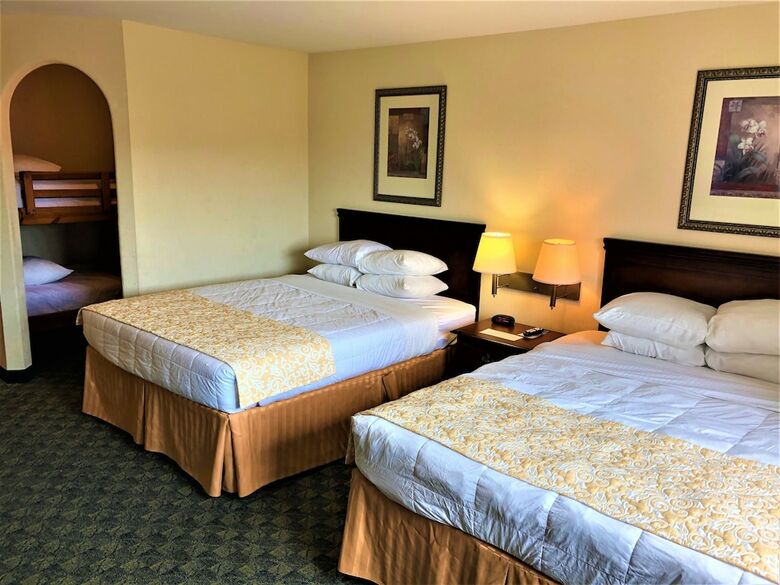 Hotel Castle Rock Resort & Waterpark