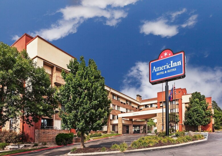 Hotel Americinn By Wyndham Omaha