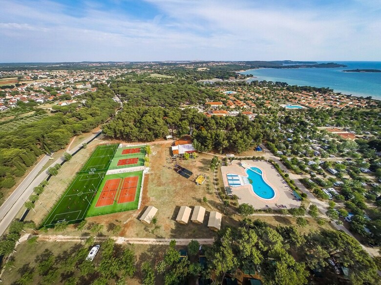 Victoria Mobilehome Bi Village