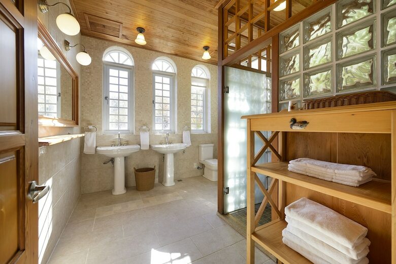 Bed & Breakfast Aurora Villa