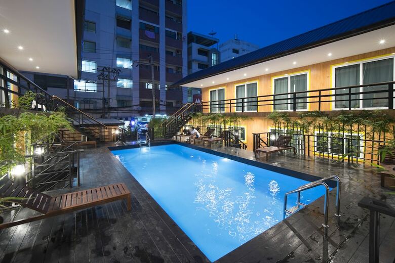 Hotel Resort M - Mrt Huai Kwang