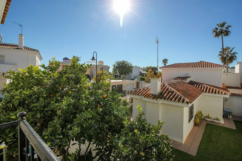 La Cala Torreon - First Line Beach 3br Apartment By Rafleys