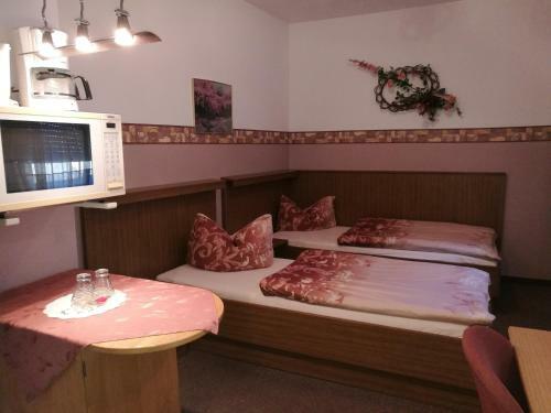 Hostal Pension "city"