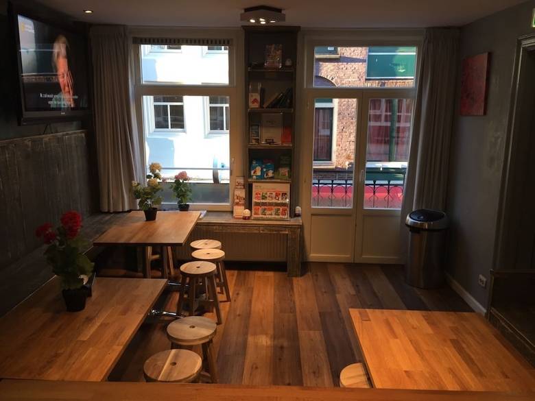 Hostal Amsterdam Hostel Centre